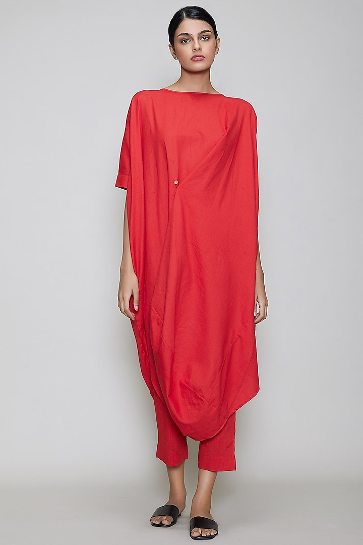 Red Handwoven Cotton Cowl Tunic by Mati