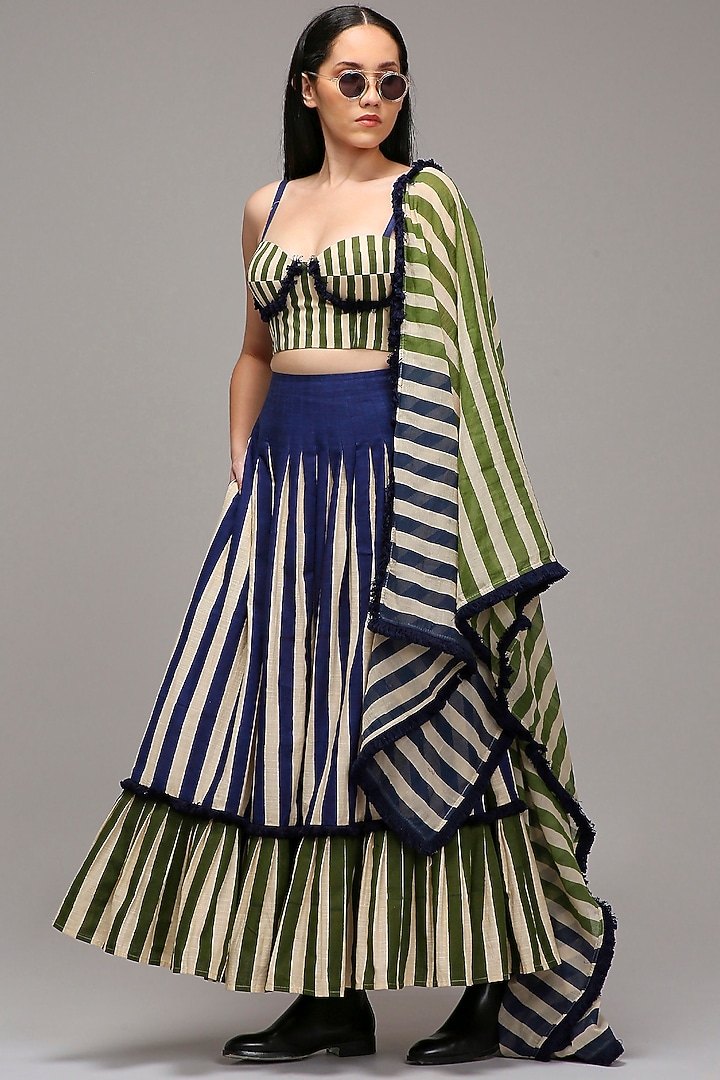 Off-White Handwoven Cotton Dual Stripe Printed Skirt Set by Mati at Pernia's Pop Up Shop