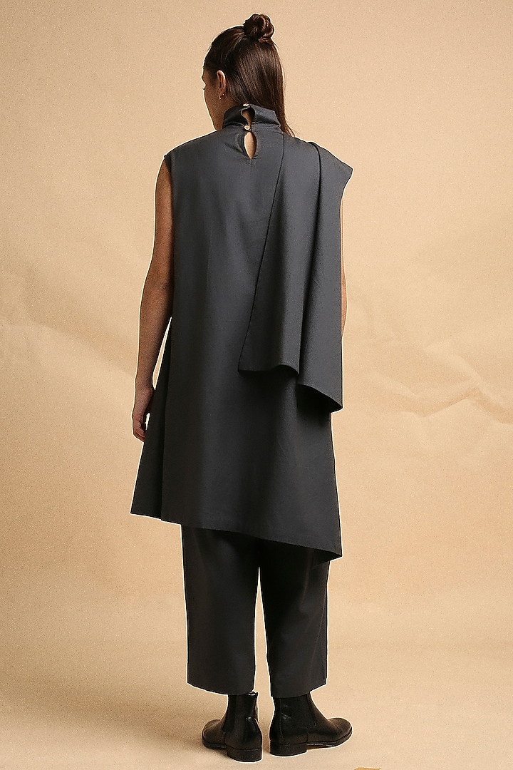 Ash Grey Cotton Tunic Set by Mati at Pernia's Pop Up Shop