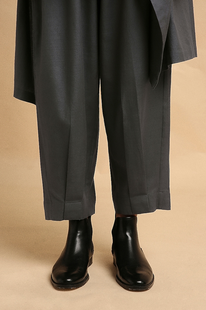Ash Grey Cotton Tunic Set by Mati at Pernia's Pop Up Shop