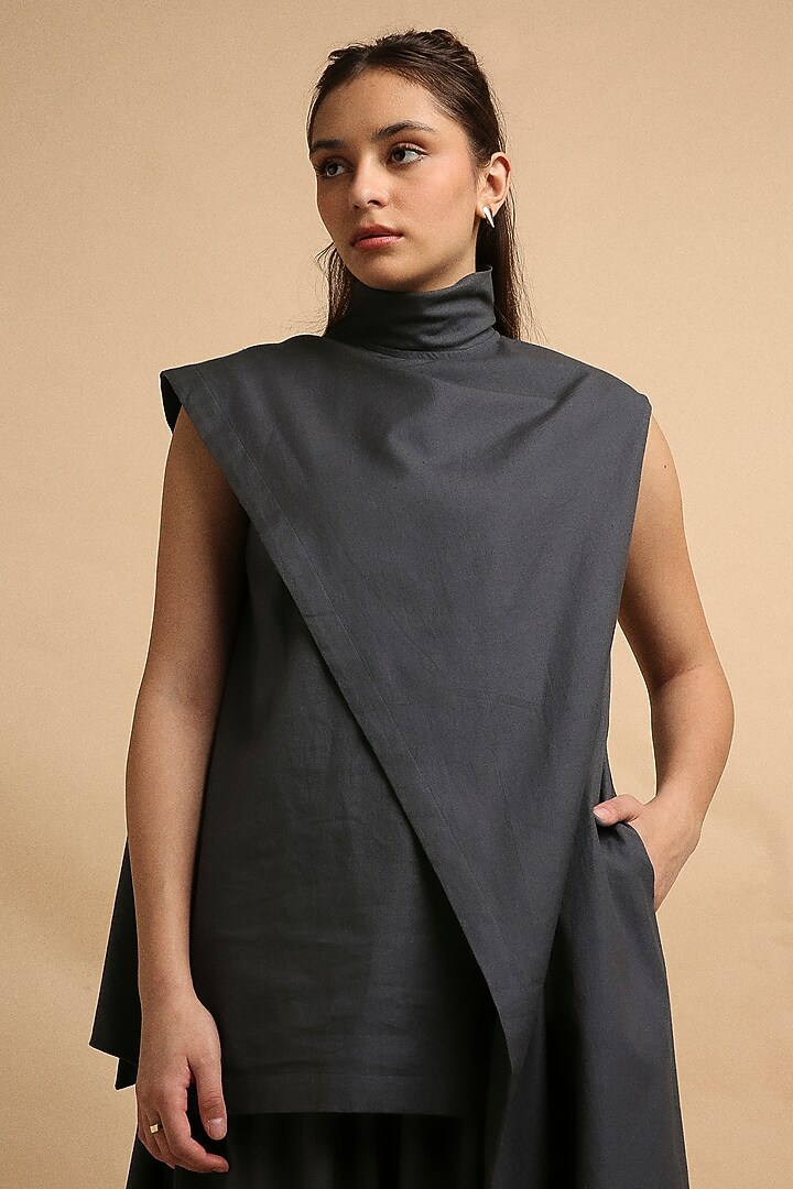 Ash Grey Cotton Tunic Set by Mati at Pernia's Pop Up Shop
