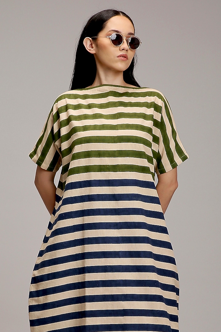 Off-White Handwoven Cotton Hand-Block Printed Summer Dress by Mati at Pernia's Pop Up Shop