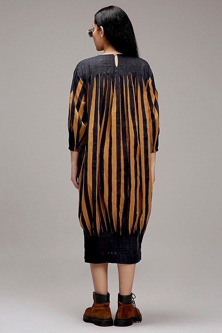 sienna miller brown dress Palmetto Cotton Block Print Dress  The Monogram Corner