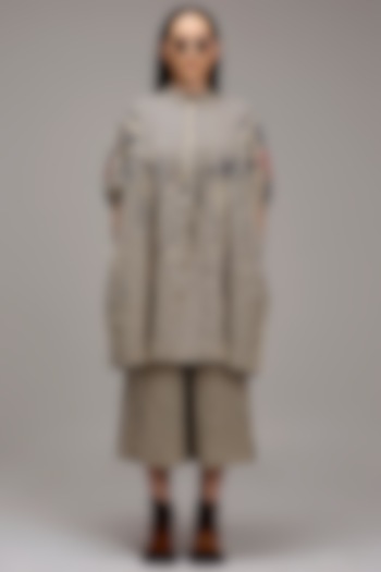 Off-White Handwoven Cotton Printed Capri Pants by Mati at Pernia's Pop Up Shop