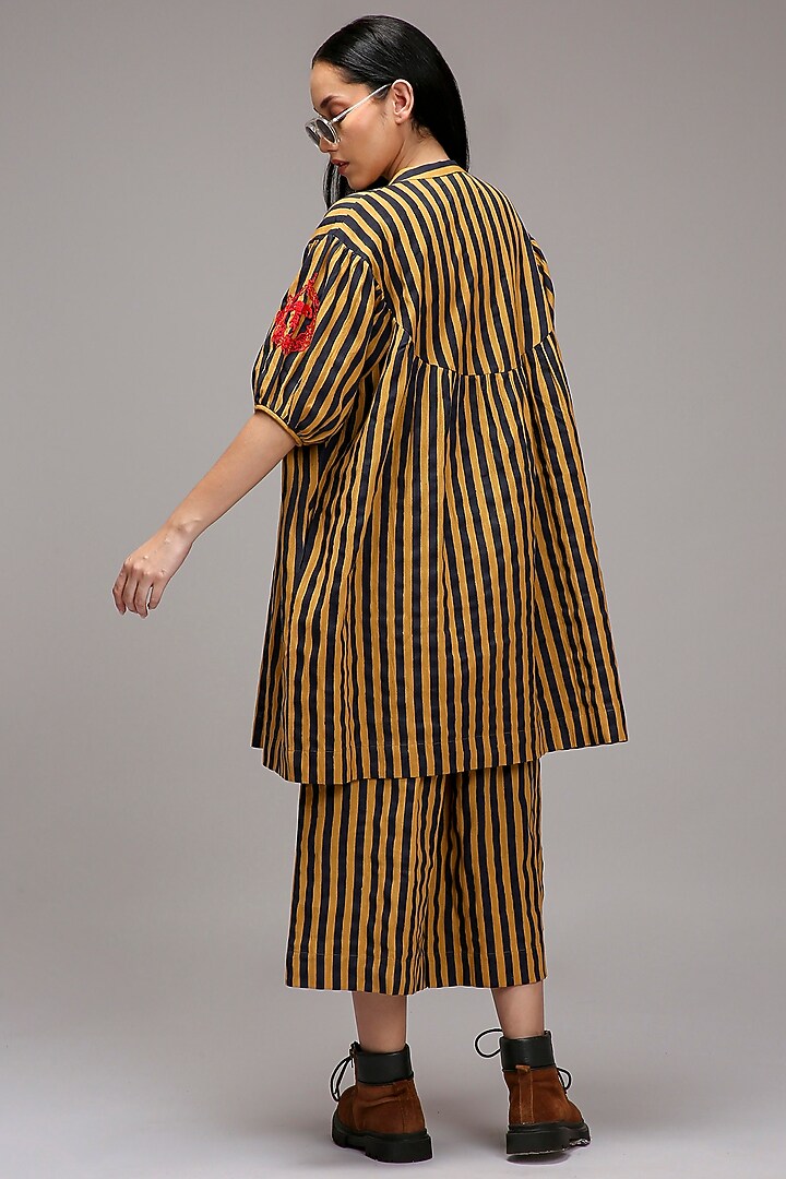 Tan Brown Handwoven Cotton Printed Capri Pants by Mati at Pernia's Pop Up Shop