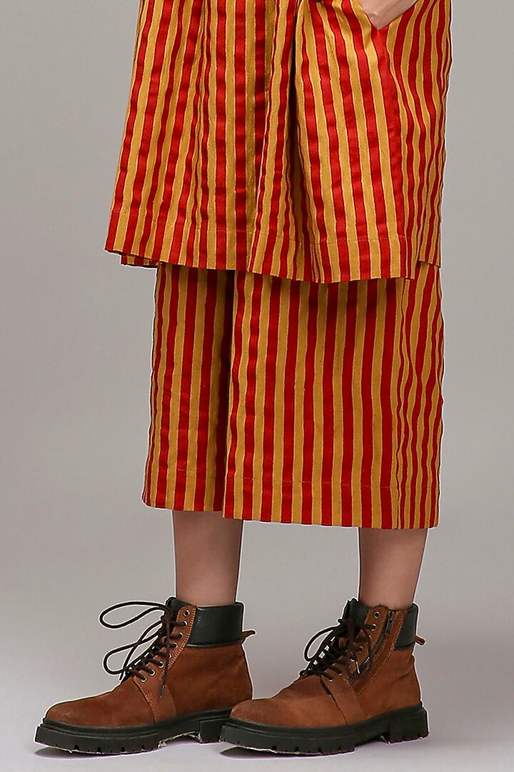 Tan Brown Handwoven Cotton Printed Capri Pants by Mati at Pernia's Pop Up Shop