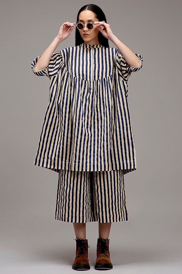 Off-White Handspun Cotton Stripe Printed Tunic Set by Mati at Pernia's Pop Up Shop