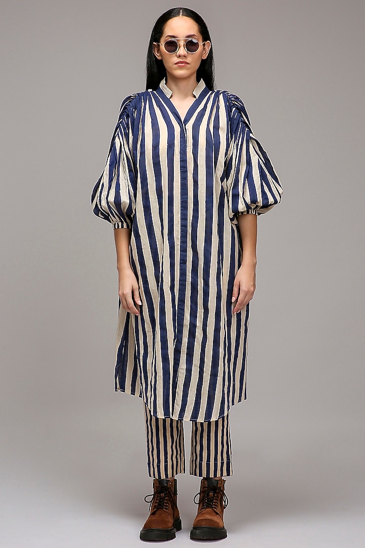 Off-White Handwoven Cotton Printed Tunic Set by Mati at Pernia's Pop Up Shop