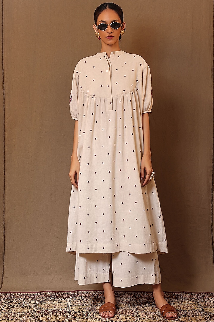 Off-White Kala Cotton Hand Embroidered Handspun Tunic by Mati at Pernia's Pop Up Shop