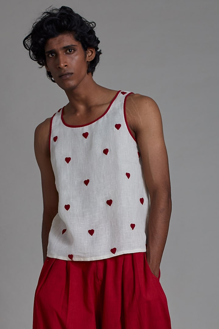 Oatmeal-Colored & Red Cotton Handwoven Co-Ord Set by Mati Men at Pernia's Pop Up Shop