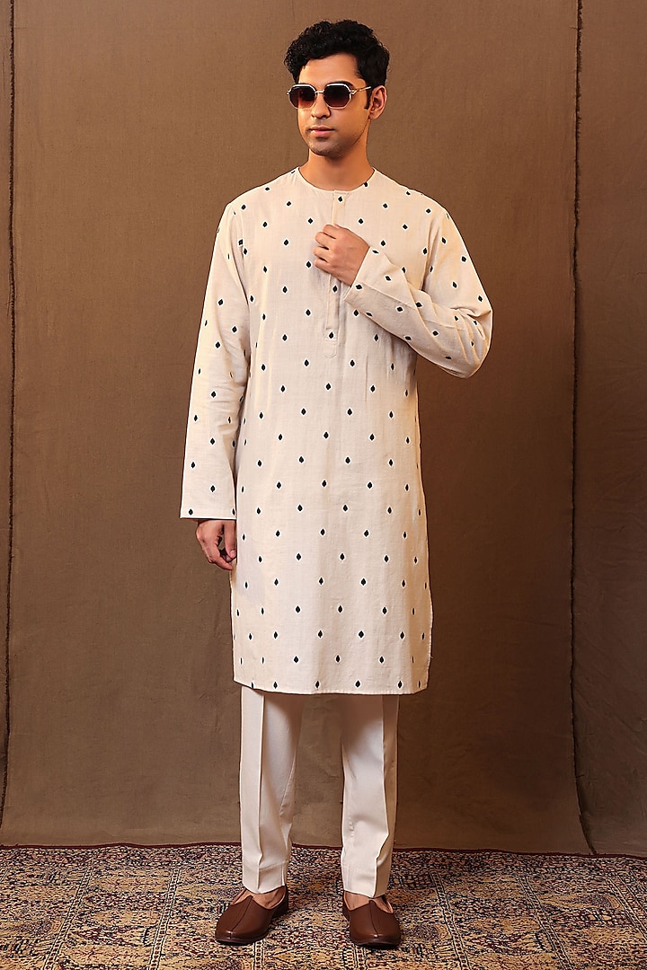 Off-White Handspun Cotton Embroidered Kurta by Mati Men