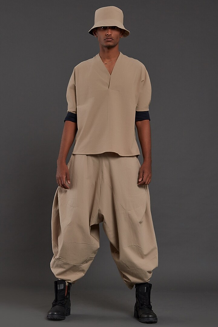 Beige & Navy Blue Cotton Handwoven T-shirt by Mati Men at Pernia's Pop Up Shop