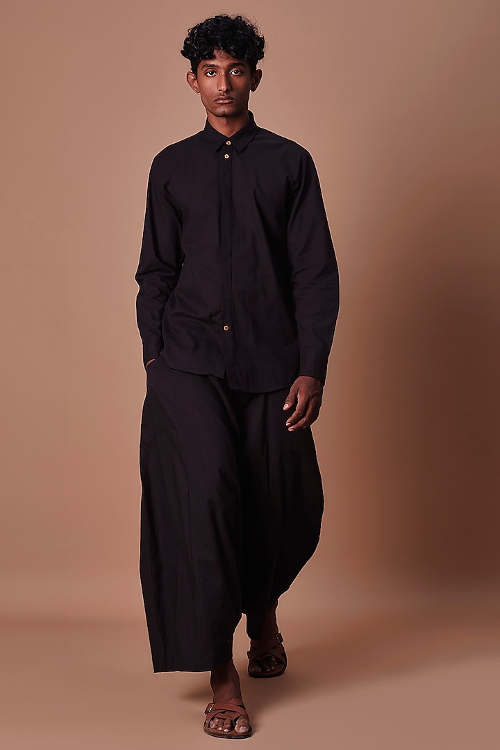 Black Cotton Handwoven Co-Ord Set by Mati Men