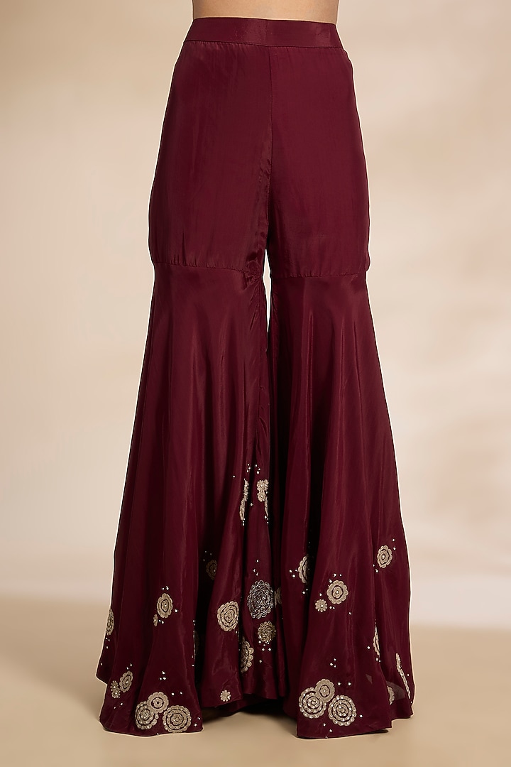 Scarlet Chanderi Silk Resham Embroidered Cape Set by Matsya at Pernia's Pop Up Shop
