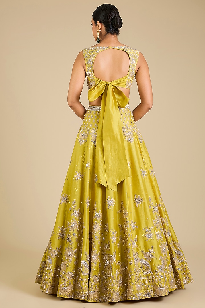 Yellow Chanderi Embroidered Bridal Lehenga Set by Matsya at Pernia's Pop Up Shop