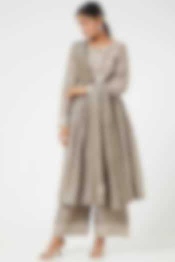 Grey Kurta Set In Chanderi Silk by Matsya