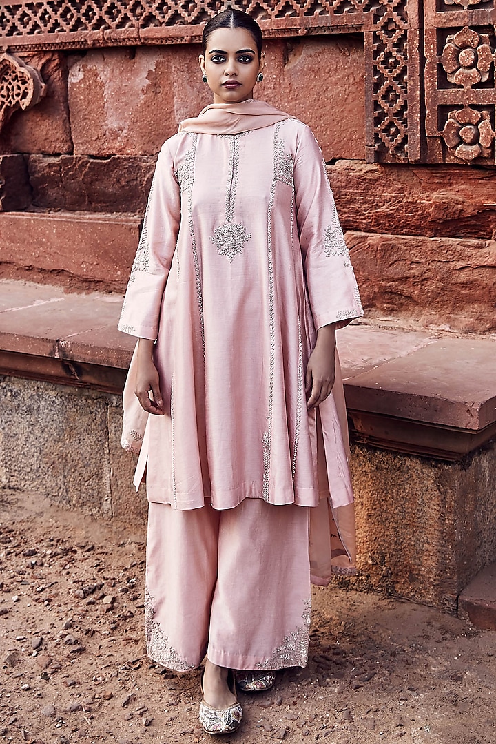 Peach Chanderi Dori Embroidered A-Line Kurta Set by Matsya at Pernia's Pop Up Shop