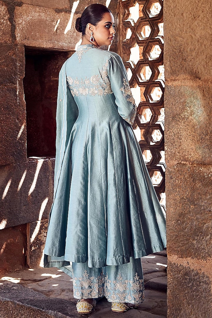 Aqua Chanderi Floral Embroidered Kurta Set by Matsya at Pernia's Pop Up Shop