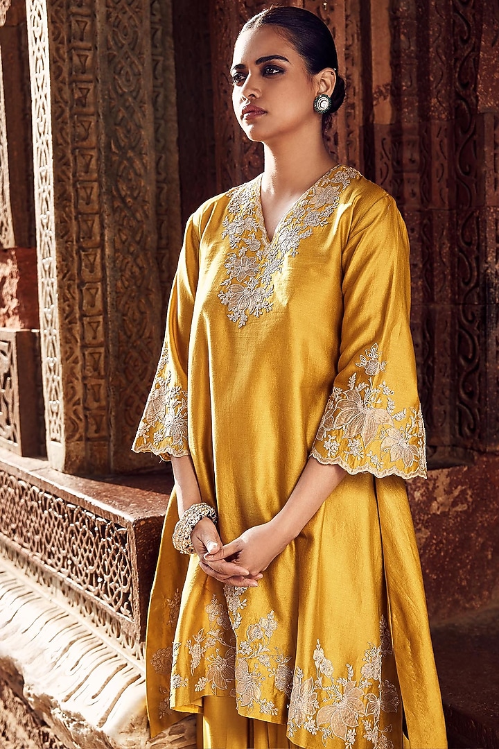 Mustard Chanderi Applique Embroidered Kurta Set by Matsya at Pernia's Pop Up Shop