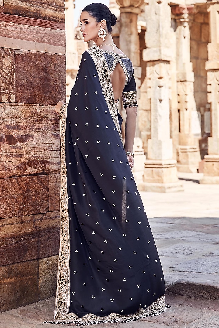 Black Tabby Silk Dori Hand Embroidered Reception Saree Set by Matsya at Pernia's Pop Up Shop