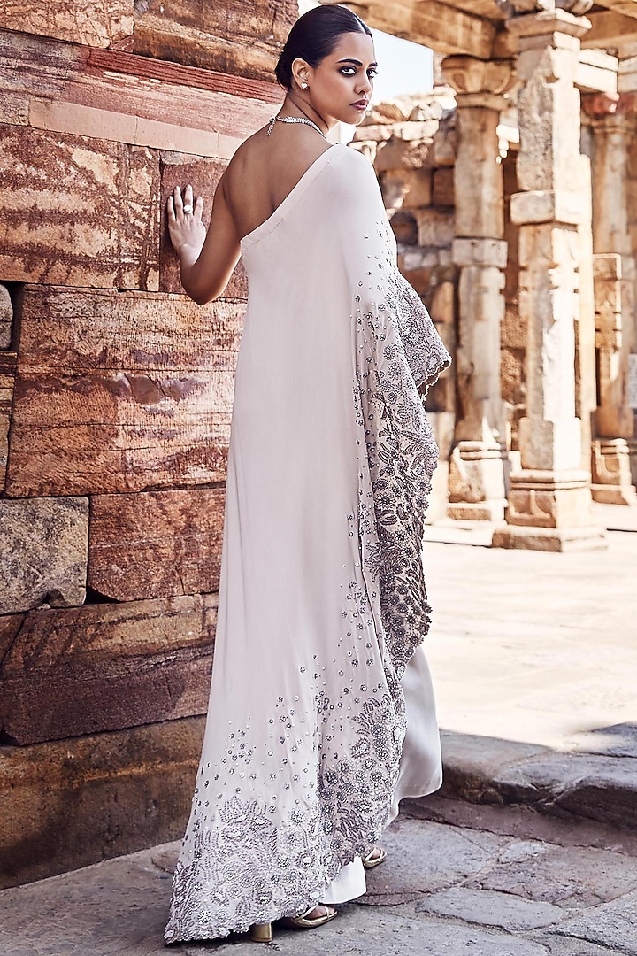 Ivory Crepe & Georgette Dori Hand Embroidered Asymmetrical Kurta Set by Matsya at Pernia's Pop Up Shop