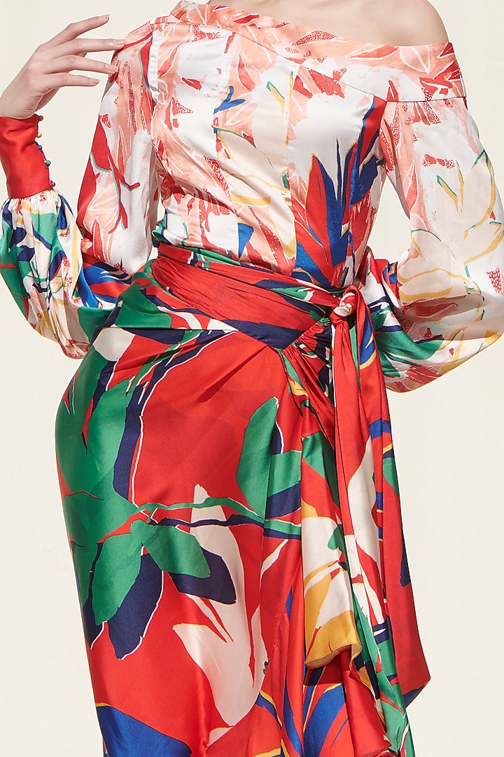 Red Printed Panelled Skirt Set by Mandira Wirk - Resort at Pernia's Pop Up Shop