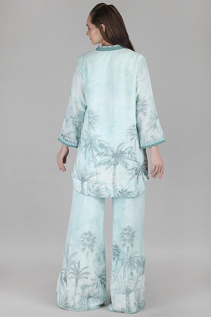 Turquoise Viscose Crepe Printed Co-Ord Set by Mandira Wirk - Resort at Pernia's Pop Up Shop