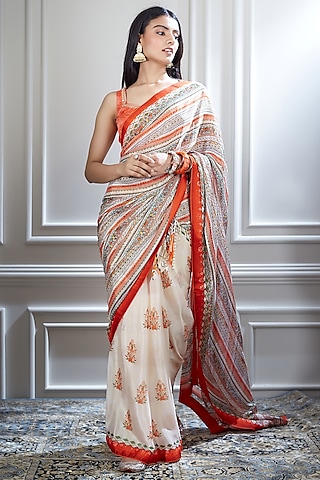 Ivory & Red Printed Saree Set by Mandira Wirk - Indian