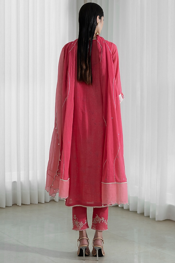 Rose Pink Mulmul Kurta Set by Mandira Wirk - Indian at Pernia's Pop Up Shop