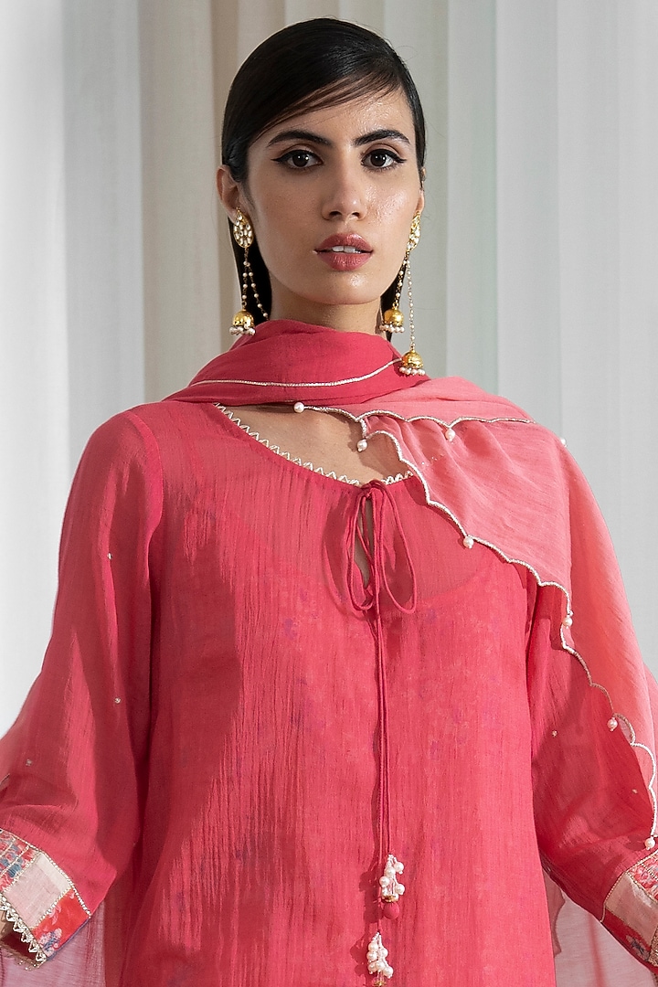Rose Pink Mulmul Kurta Set by Mandira Wirk - Indian at Pernia's Pop Up Shop
