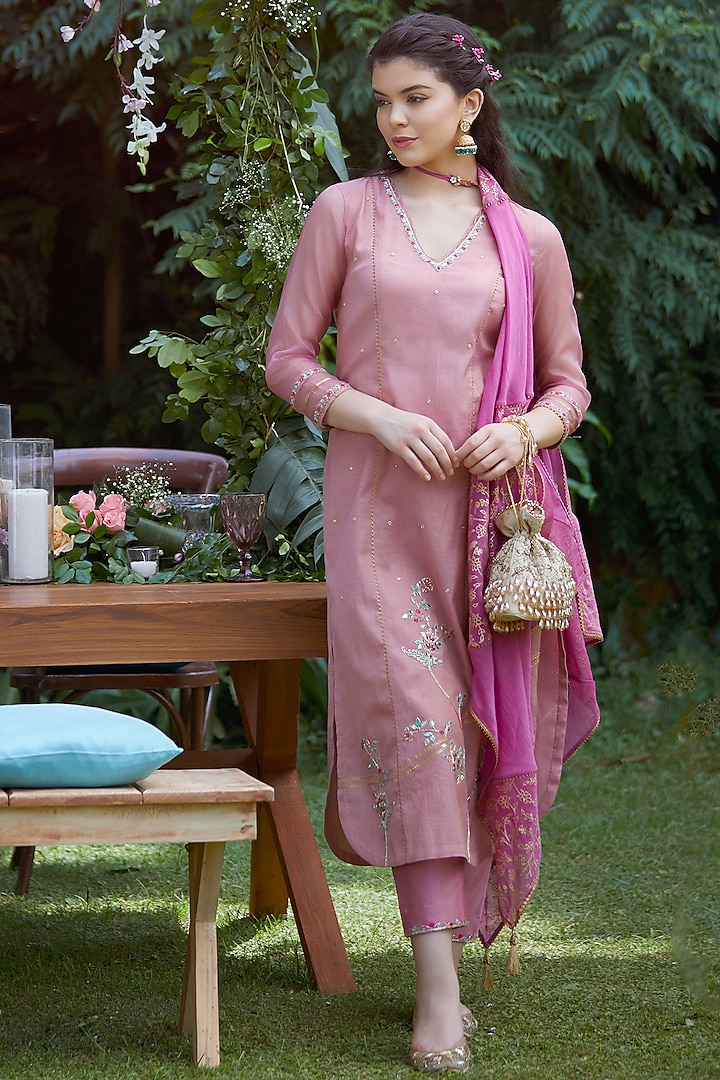 Rose Pink Embroidered Kurta Set by Mandira Wirk at Pernia's Pop Up Shop