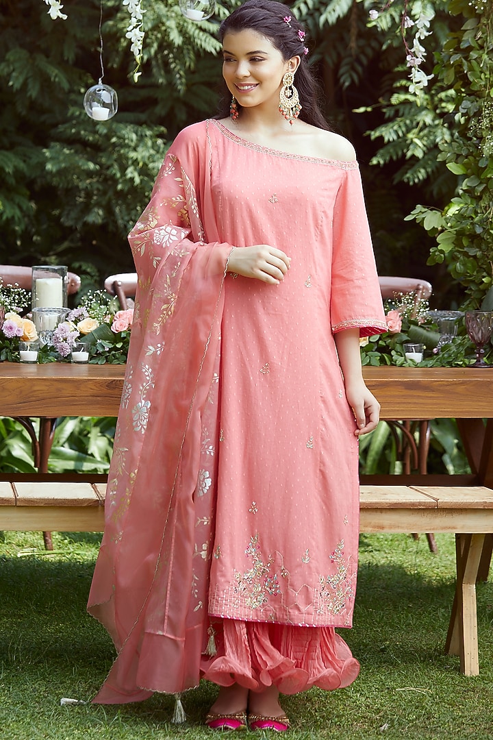 Coral Sequins & Gotta Patti Embroidered Kurta Set by Mandira Wirk - Indian at Pernia's Pop Up Shop