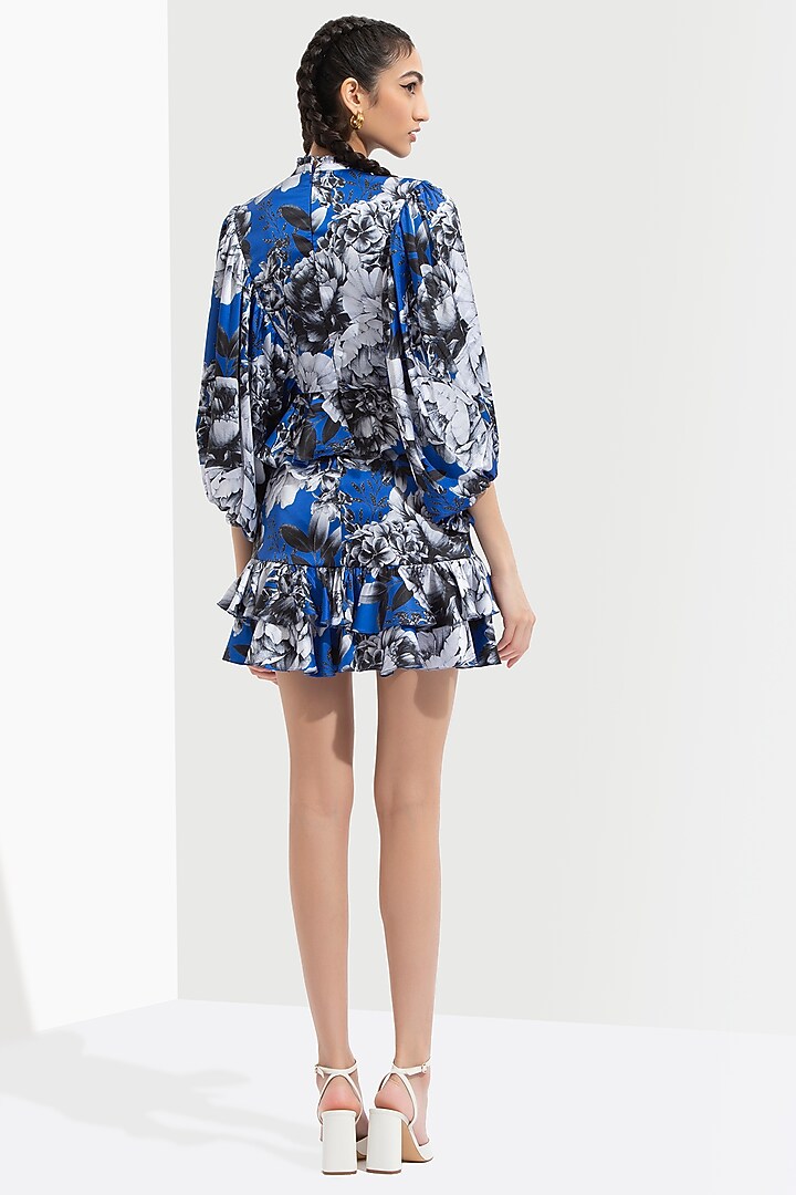 Celtic Blue Printed Layered Dress Design by Mandira Wirk at Pernia's Pop Up Shop 2026 Celtic Blue Printed Layered Dress Design by Mandira Wirk at Pernia's Pop Up Shop 2026