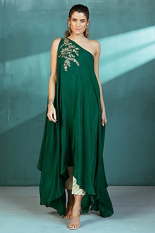 Emerald Green Embroidered Kaftan Set by Mandira Wirk - Indian