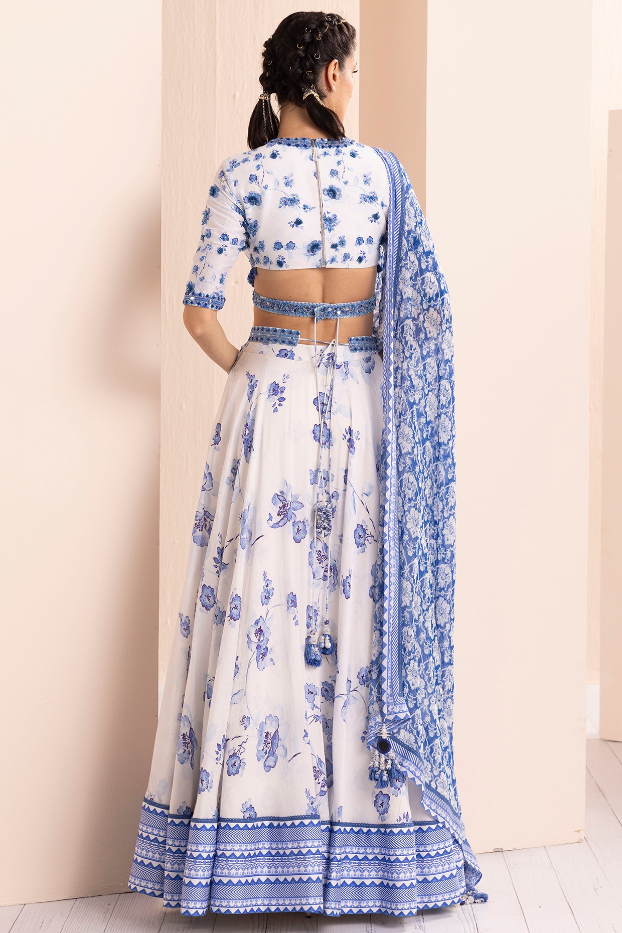 Sky Blue White Floral Printed Lehenga – Lashkaraa India