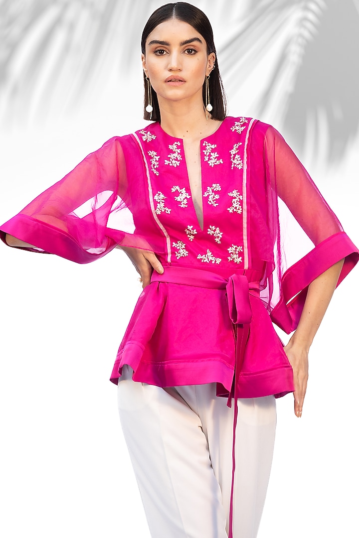 Pernia's Pop Up Shop - Mandira Wirk