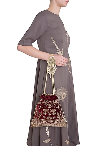 Maroon Embroidered Batwa Potli by Malaga
