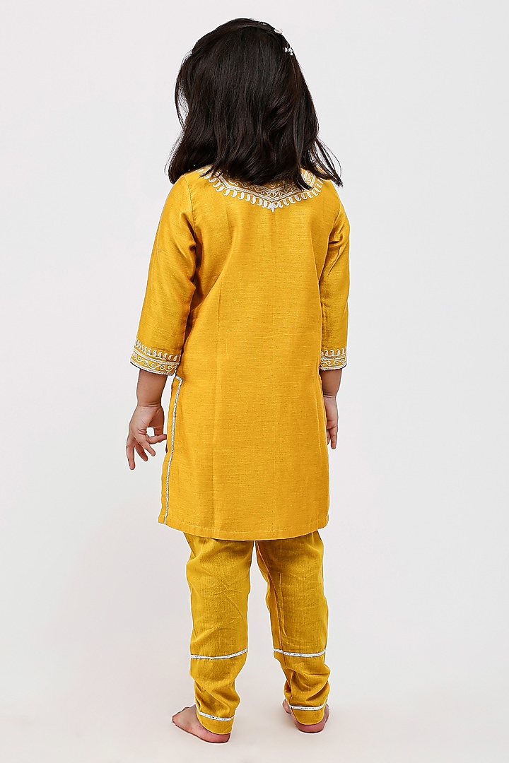 Mustard Handwoven Chanderi Dori Hand Embroidered Kurta Set For Girls by Mamma Plz at Pernia's Pop Up Shop