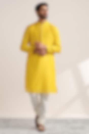 Yellow Chanderi Hand Embroidered Kurta Set by Twamev at Pernia's Pop Up Shop