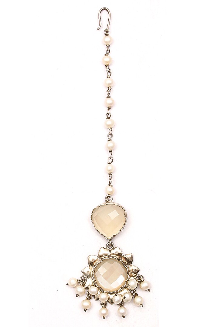 Antique silver finish moonstone and pearl maang tikka available only at Pernia's Pop Up Shop.