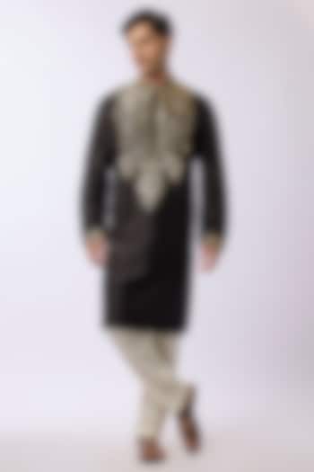 Black Silk Viscose Applique Embroidered Kurta Set by Mard  by Abu Sandeep