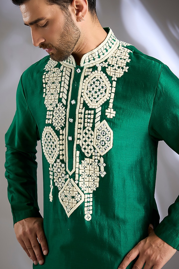 Green Silk Kurta Set by Mard by Abu Sandeep at Pernia's Pop Up Shop