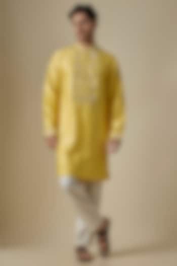 Yellow Silk Viscose Kurta Set by Mard  by Abu Sandeep at Pernia's Pop Up Shop