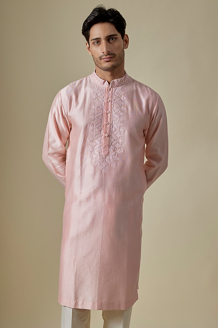 Peach Silk Viscose Kurta Set by Mard by Abu Sandeep at Pernia's Pop Up Shop