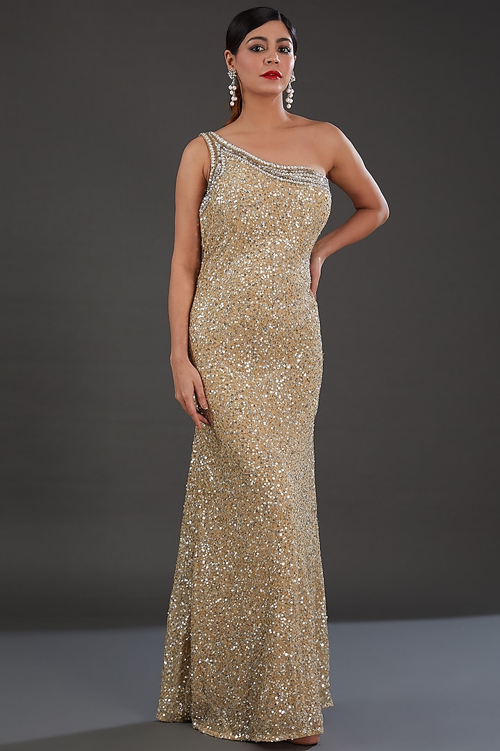 Gold Net Sequins & Cutdana Embellished One-Shoulder Gown by Majestic by Japnah