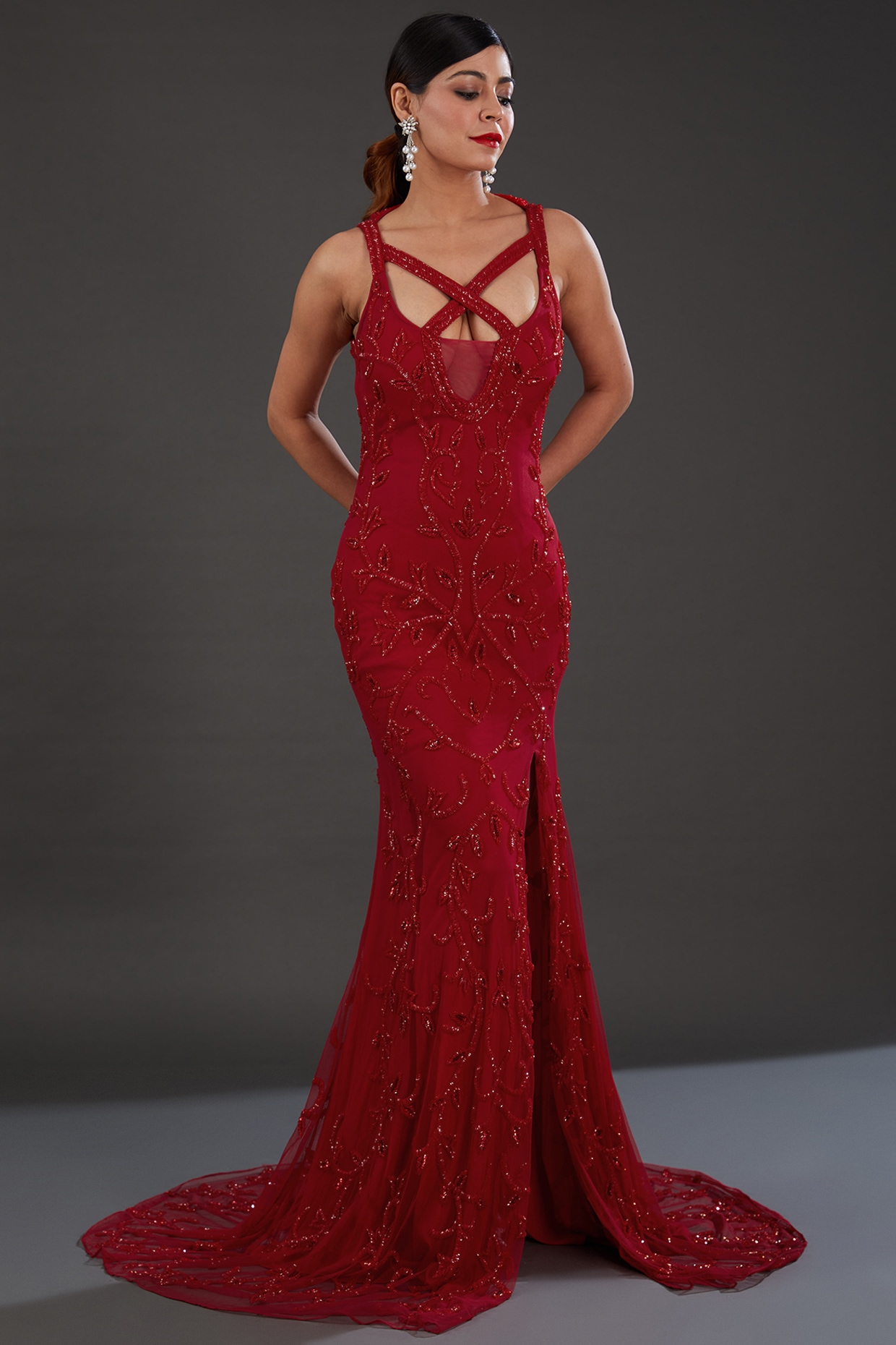 Red hot sale cocktail gown