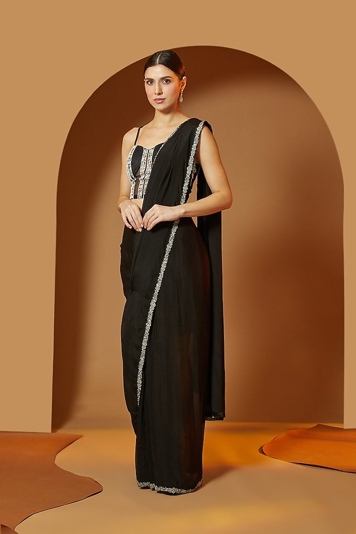 Black Tulle & Chiffon Pre-Stitched Saree Set by Megha Bansal