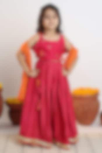 Pink Muslin Printed Lehenga Set For Girls by MR BRAT at Pernia's Pop Up Shop