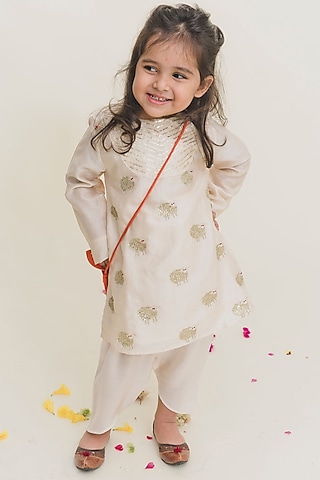 Off-White Hand Embroidered Kurta Set For Girls by MR BRAT