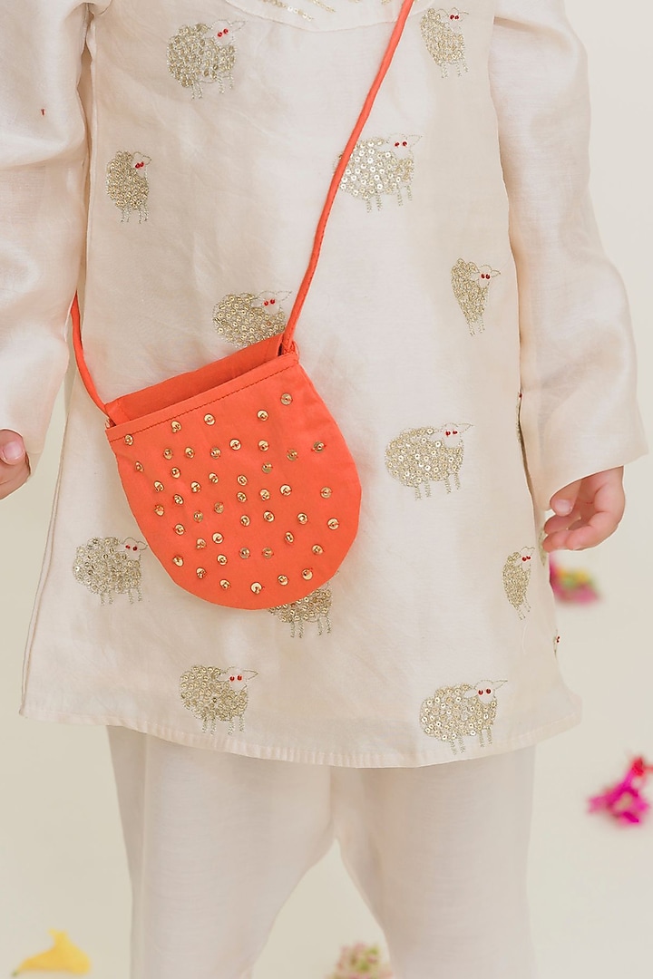 Off-White Hand Embroidered Kurta Set For Girls by MR BRAT at Pernia's Pop Up Shop